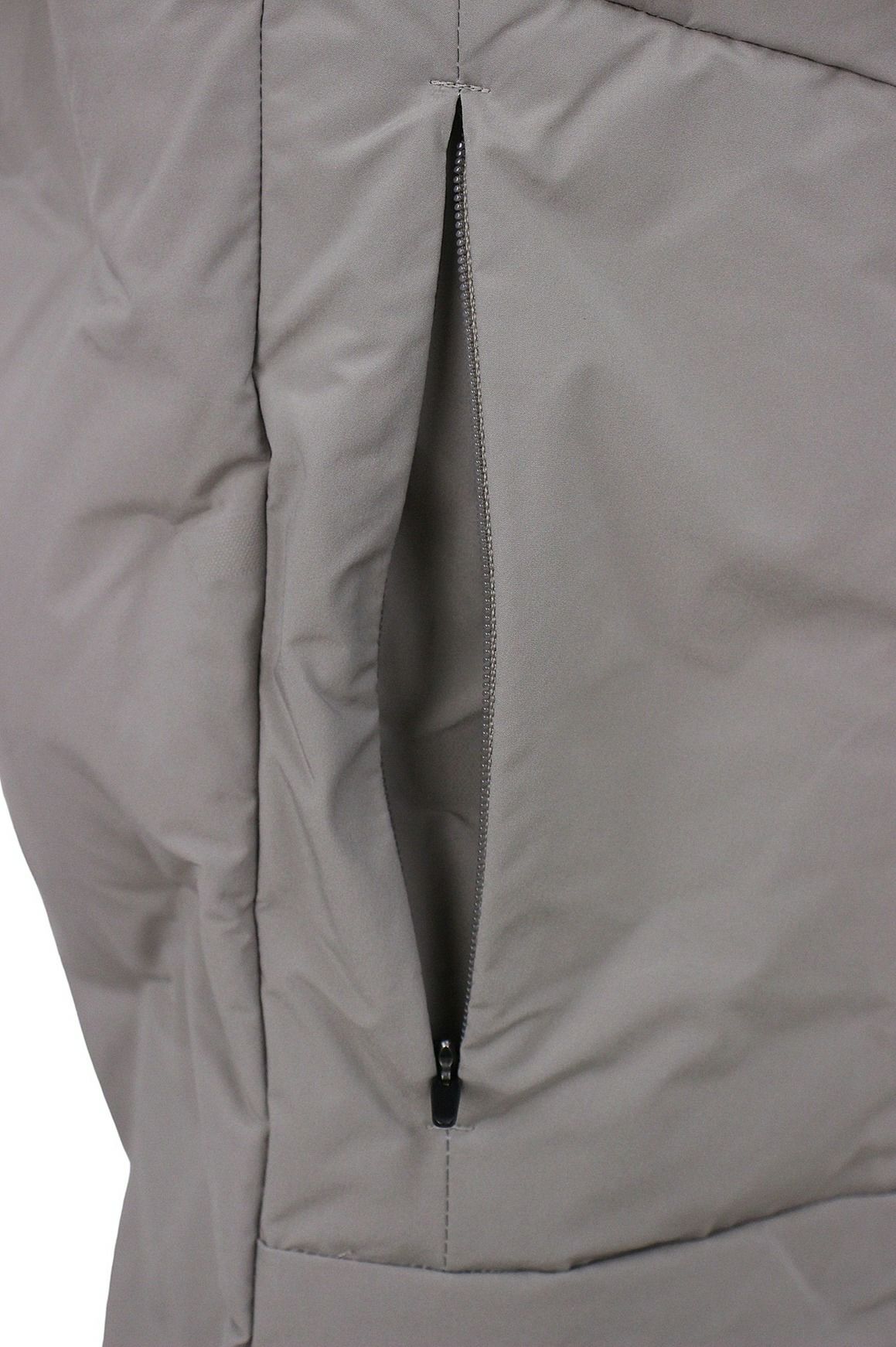 ニューバランスゴルフのロングパンツ