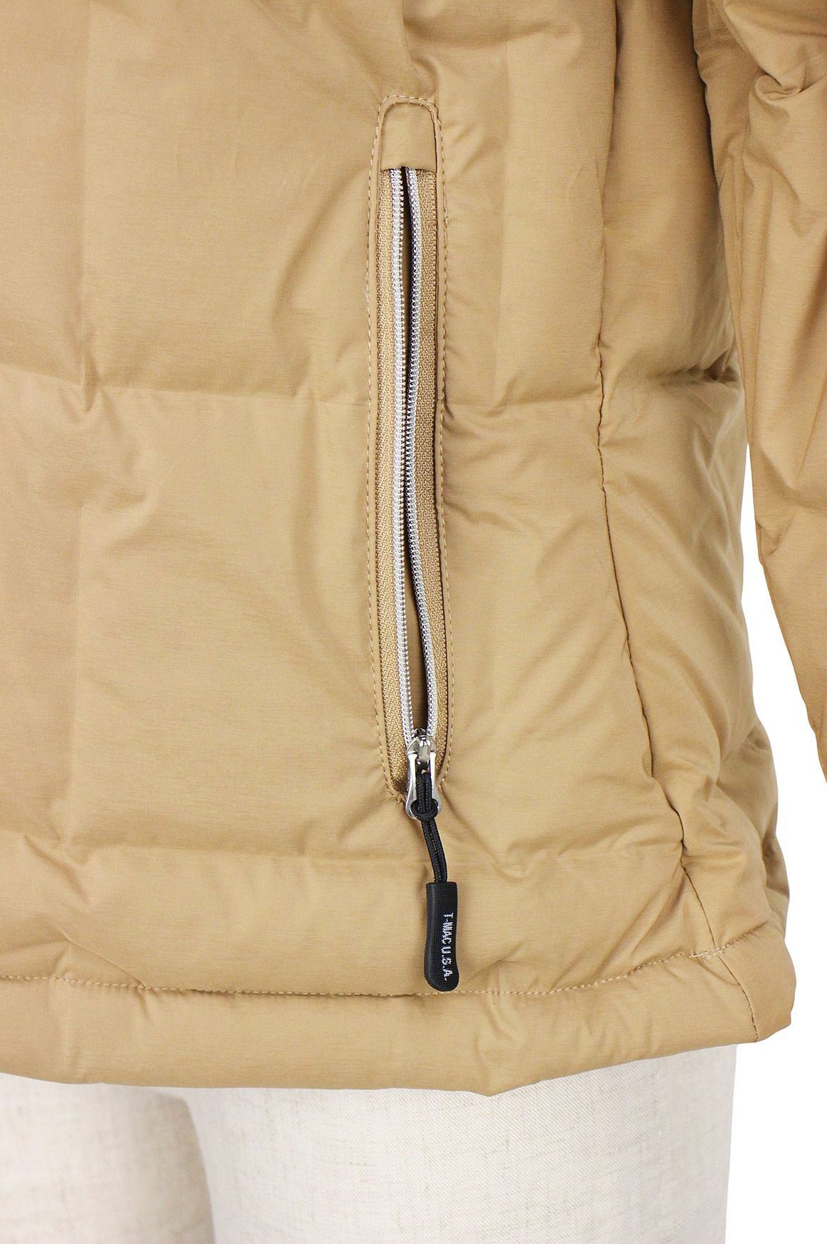 ティーマックのブルゾン