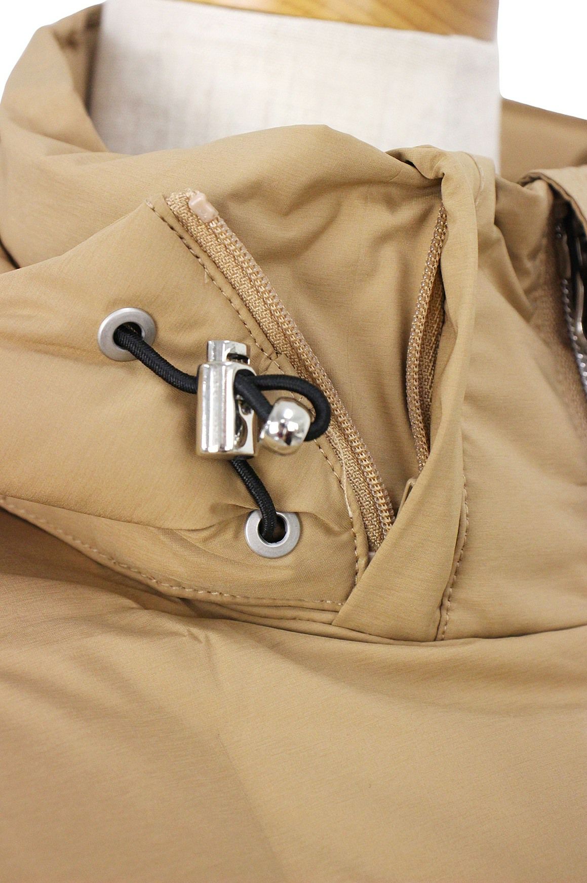 ティーマックのブルゾン