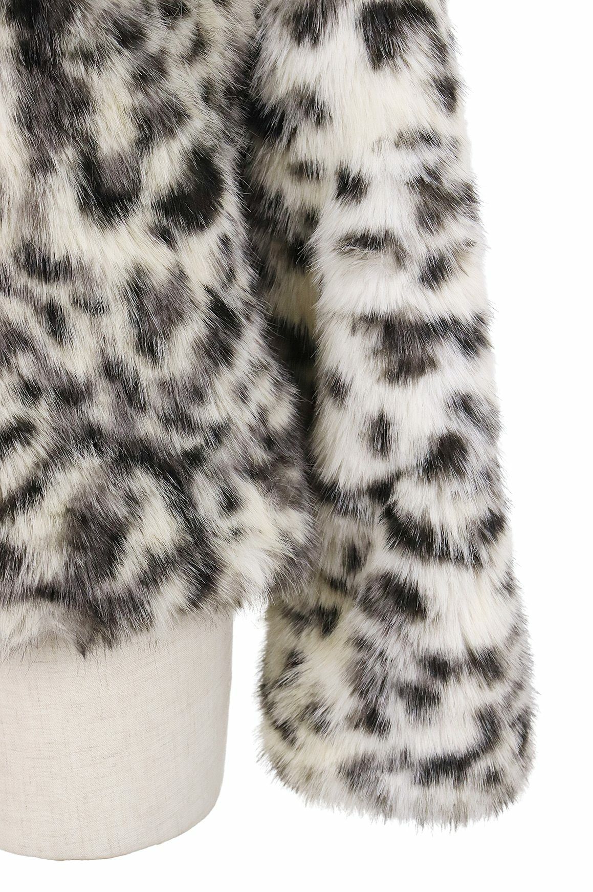 ニューランドのブルゾン