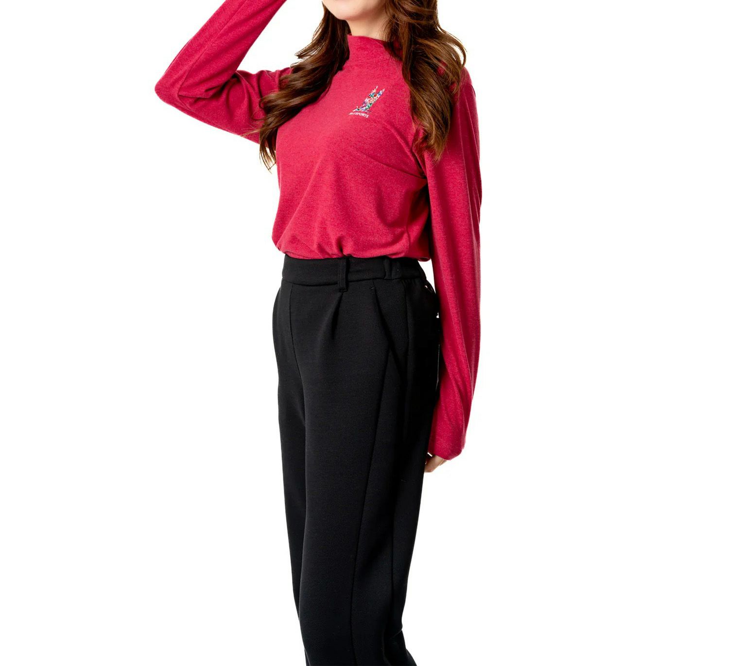 MUスポーツのハイネックシャツ