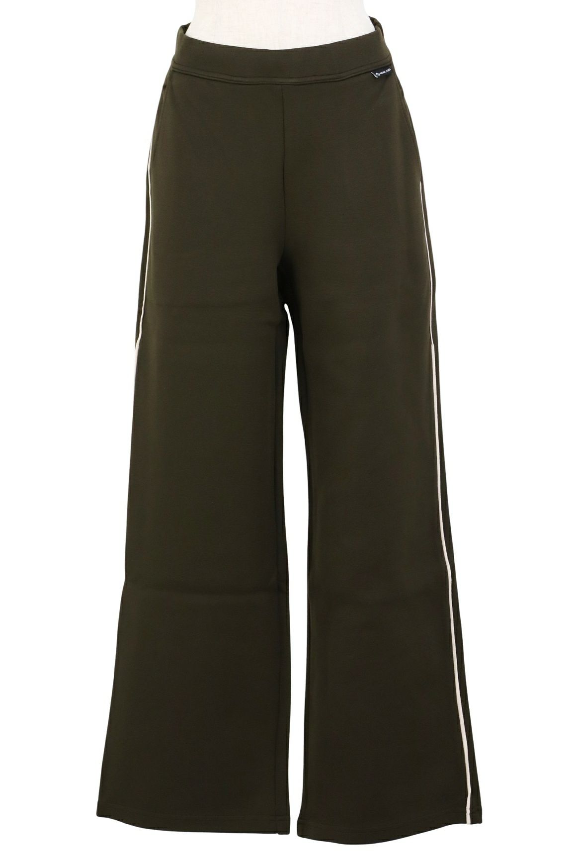 ニューランドのパンツ