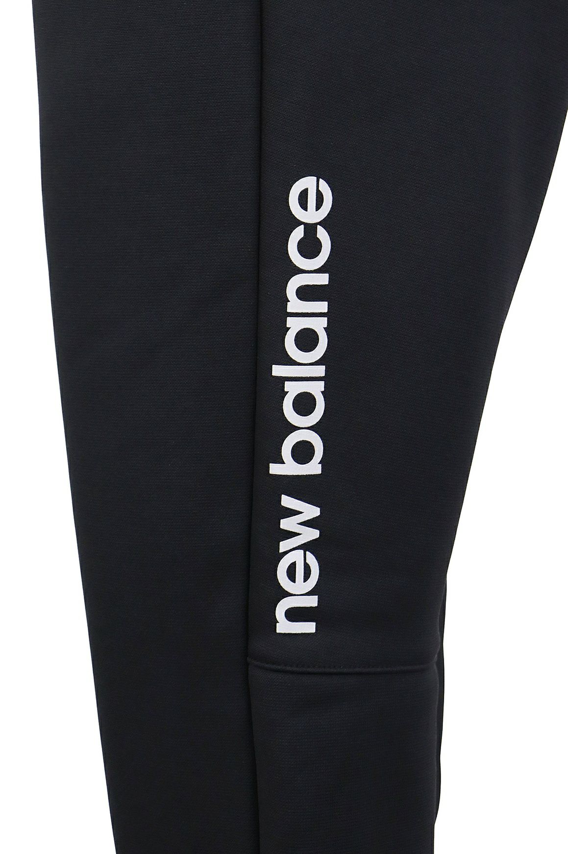 ニューバランスのパンツ