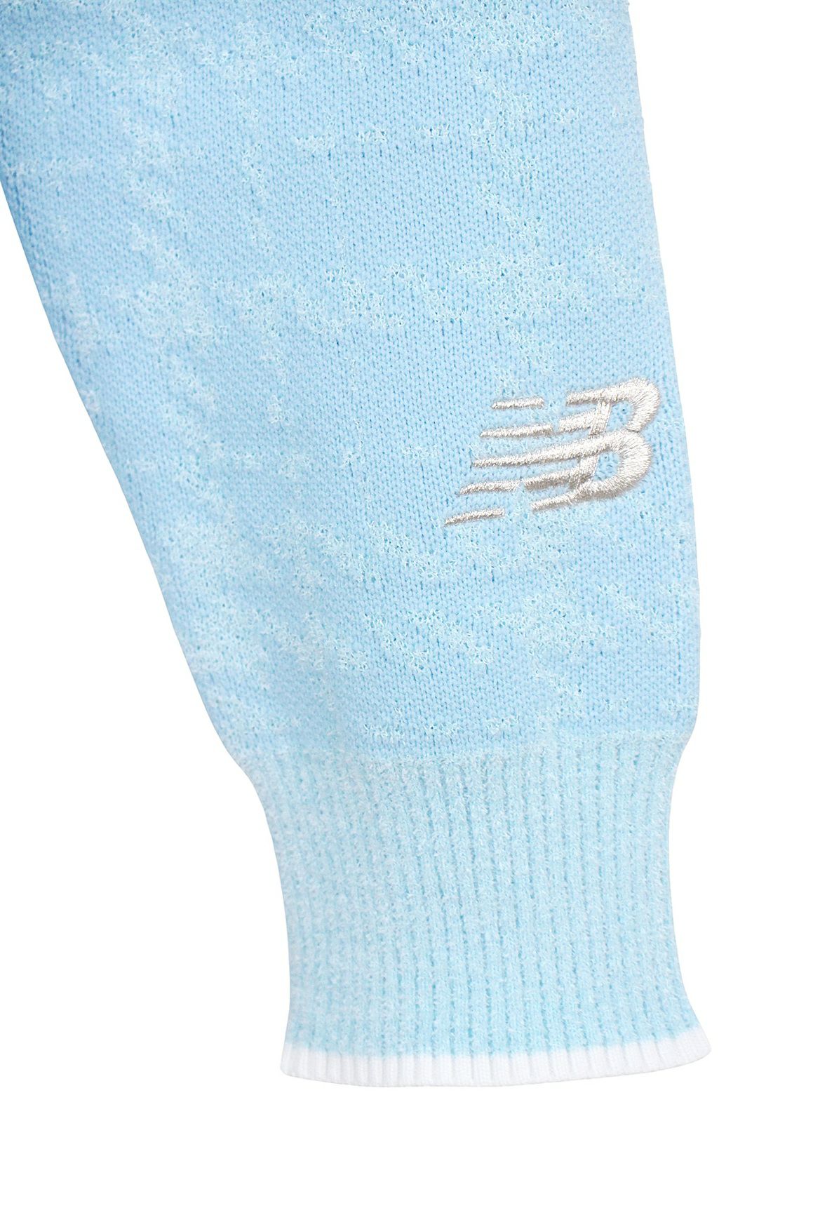 ニューバランスのセーター