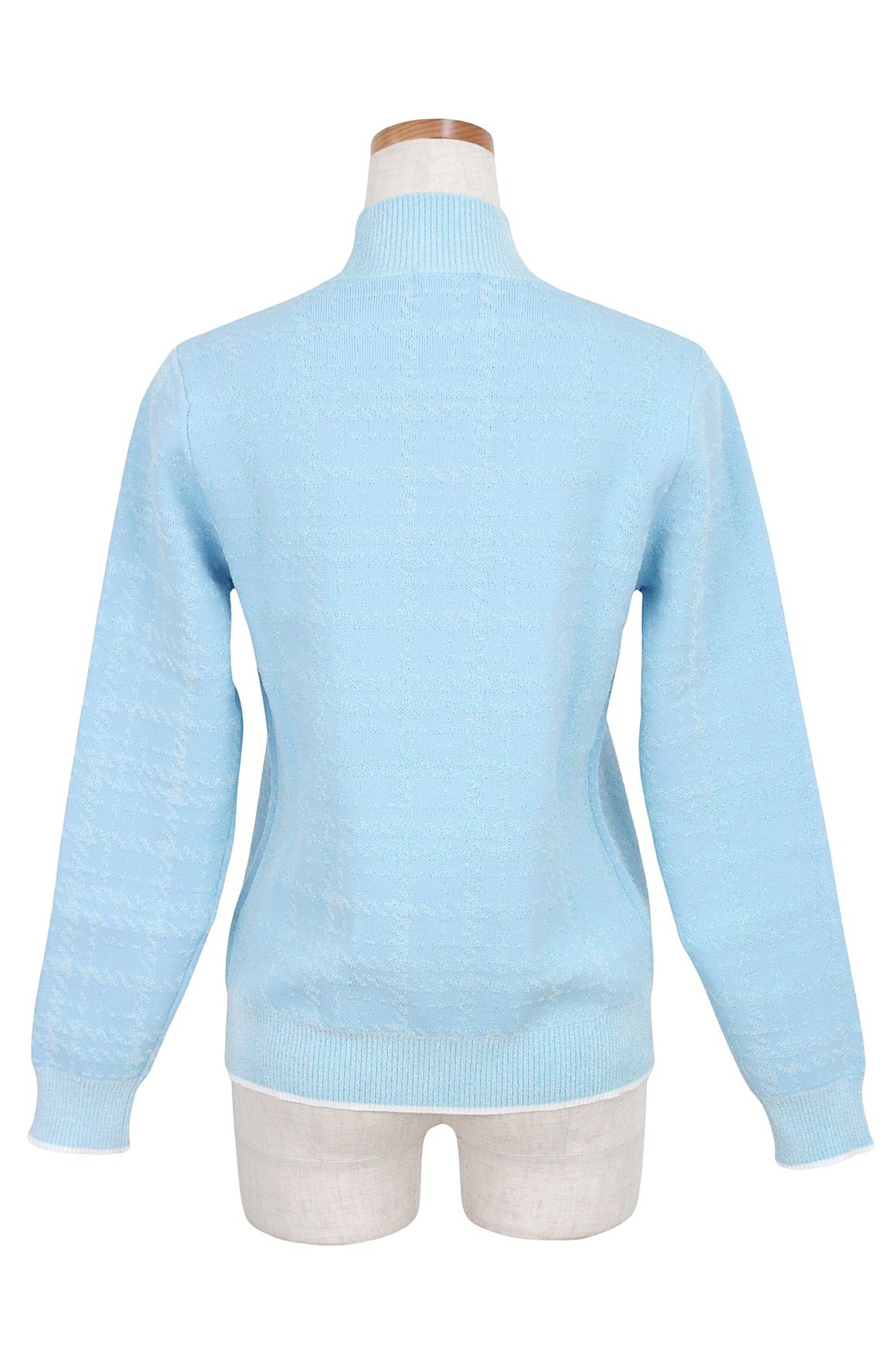 ニューバランスのセーター