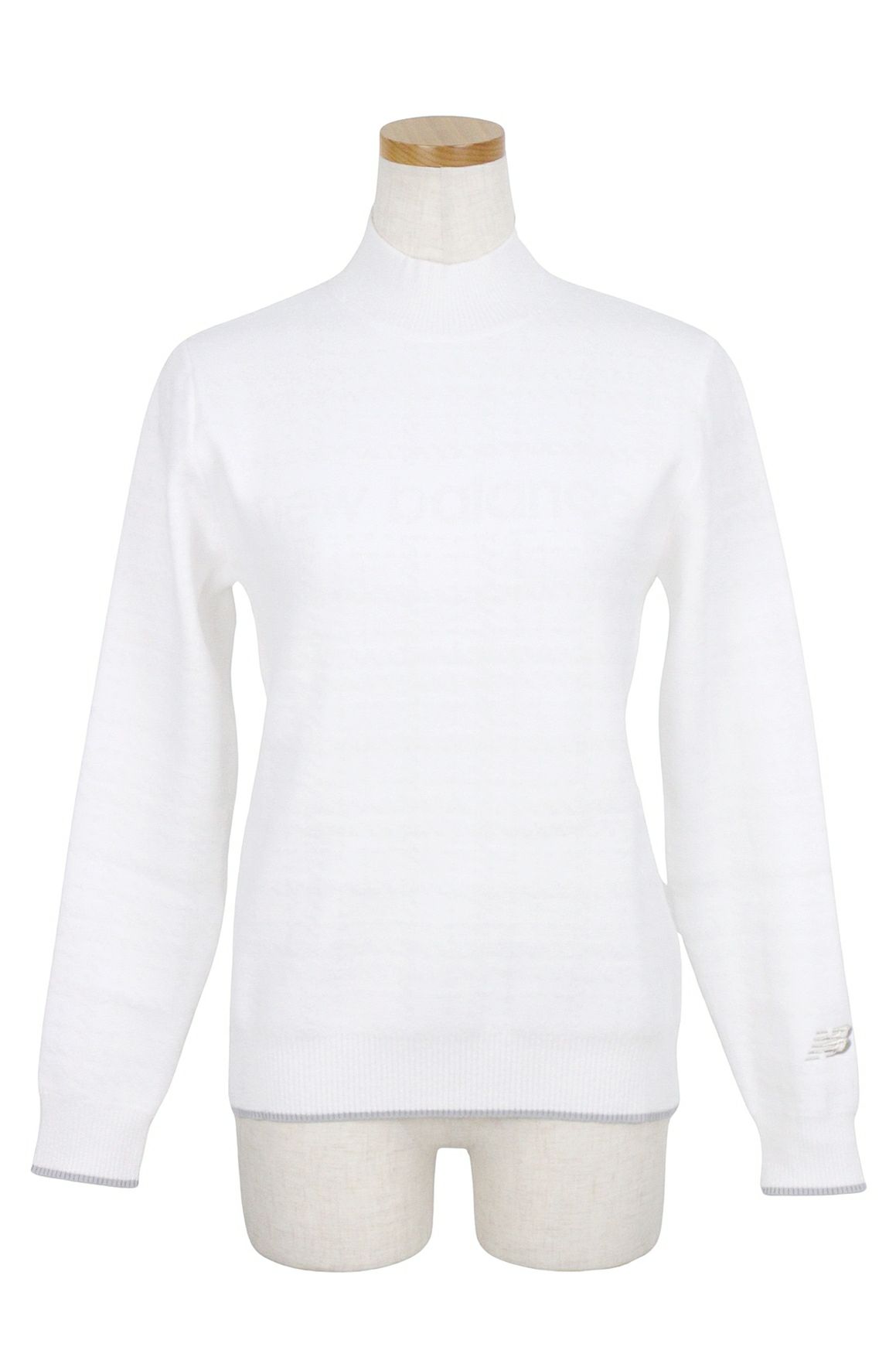 ニューバランスのセーター