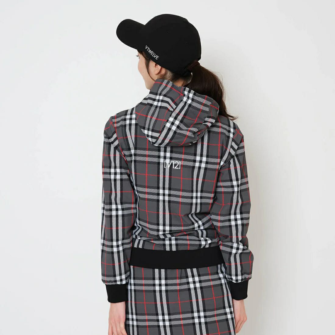 ヴィトゥエルブゴルフのブルゾン