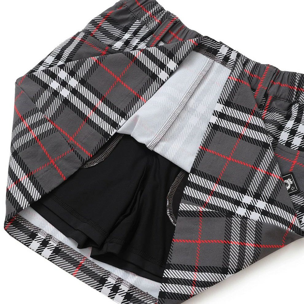 ヴィトゥエルブゴルフのスカート