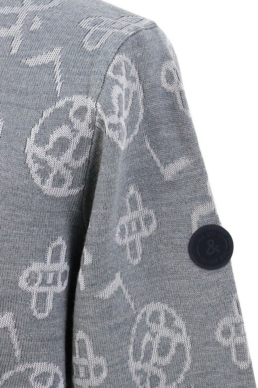 アンパスィのセーター