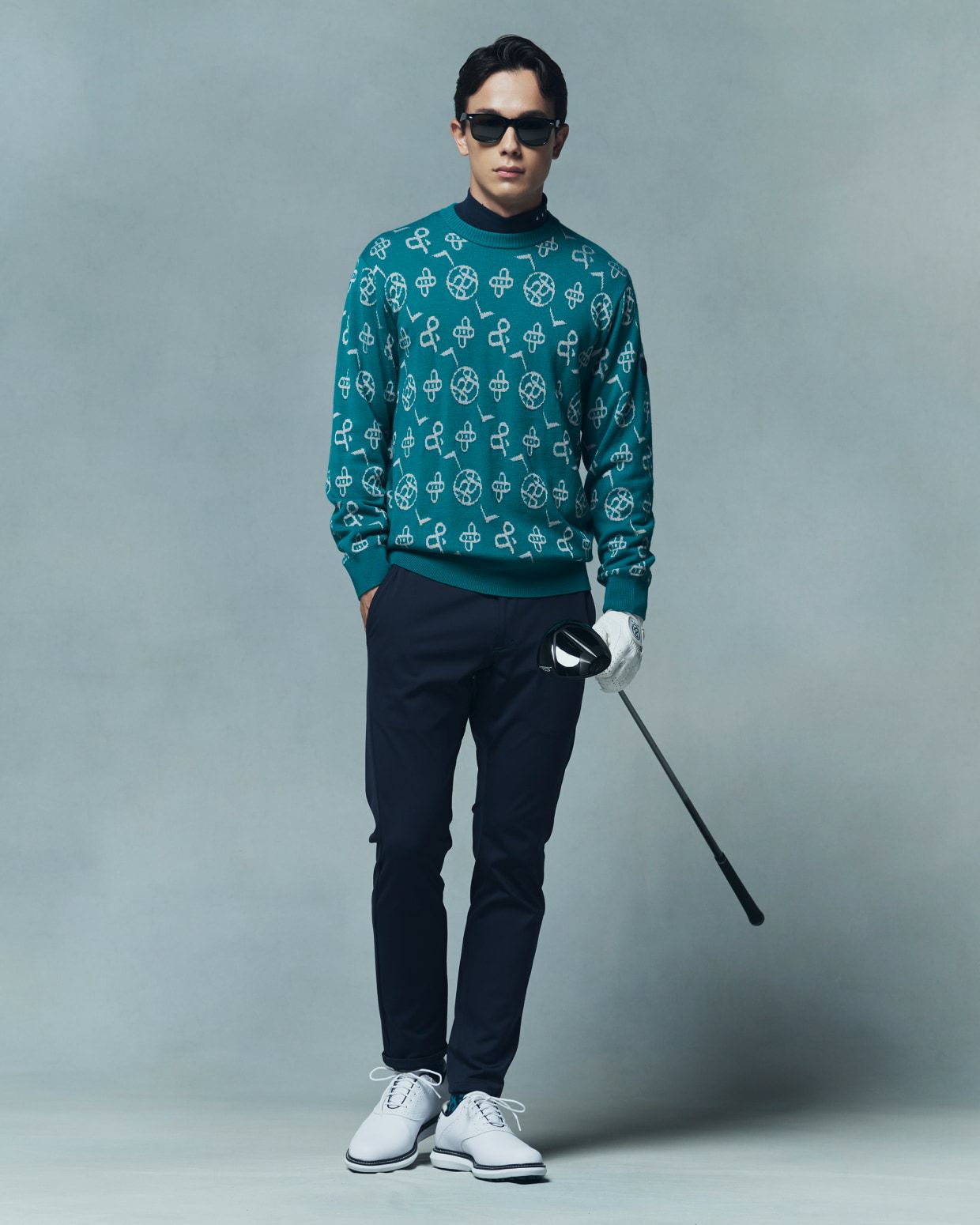 アンパスィのセーター