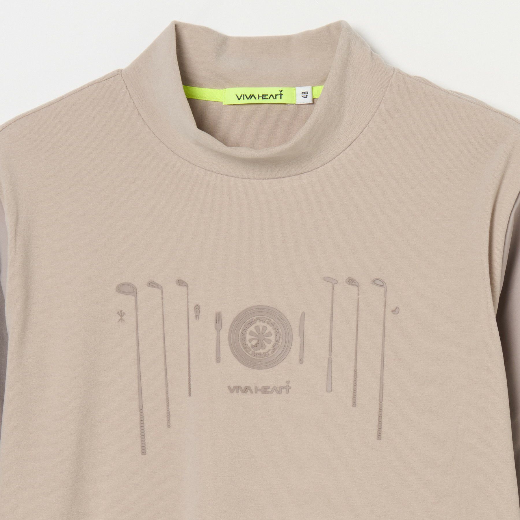 ビバハートのハイネックシャツ