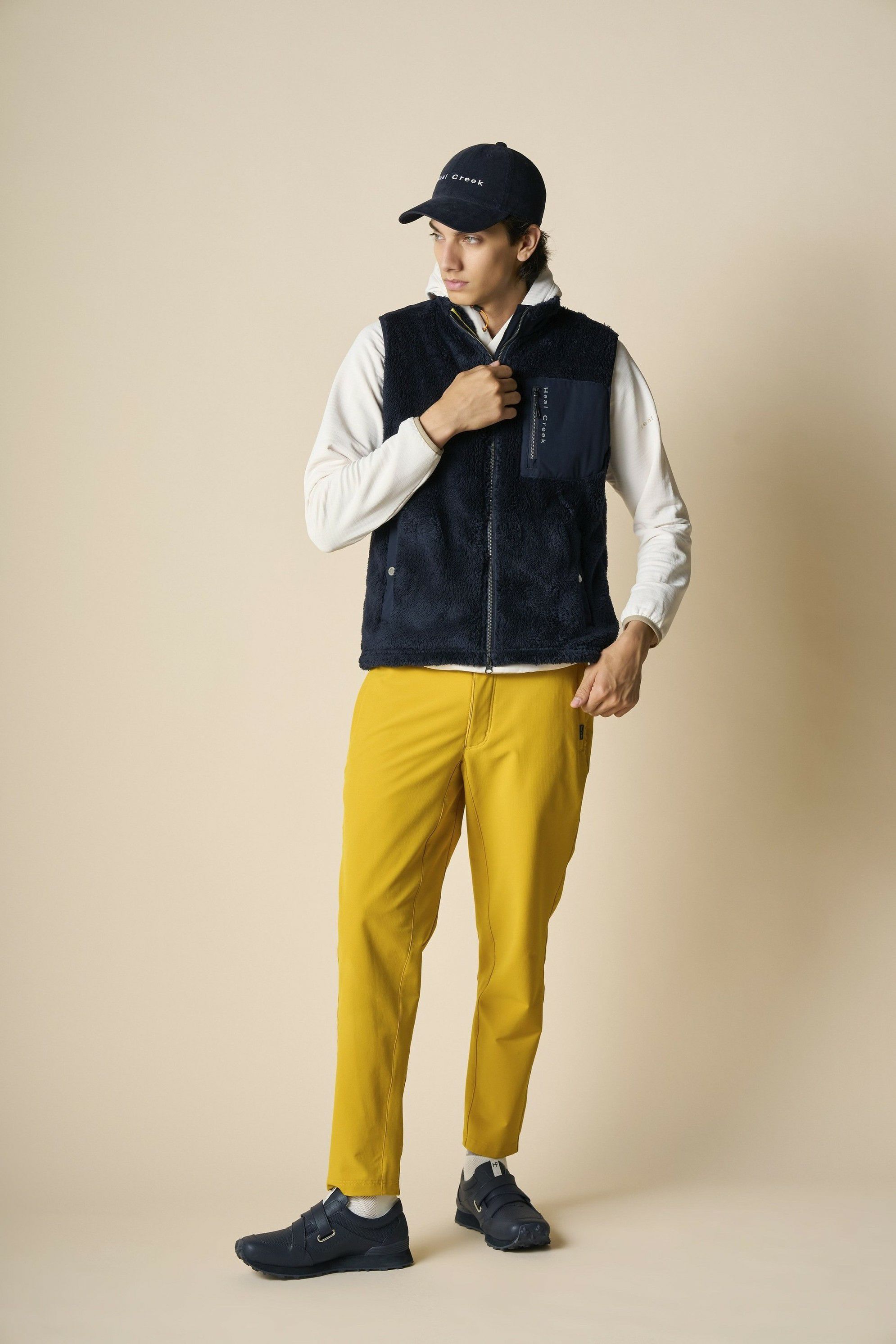 ヒールクリークのベスト