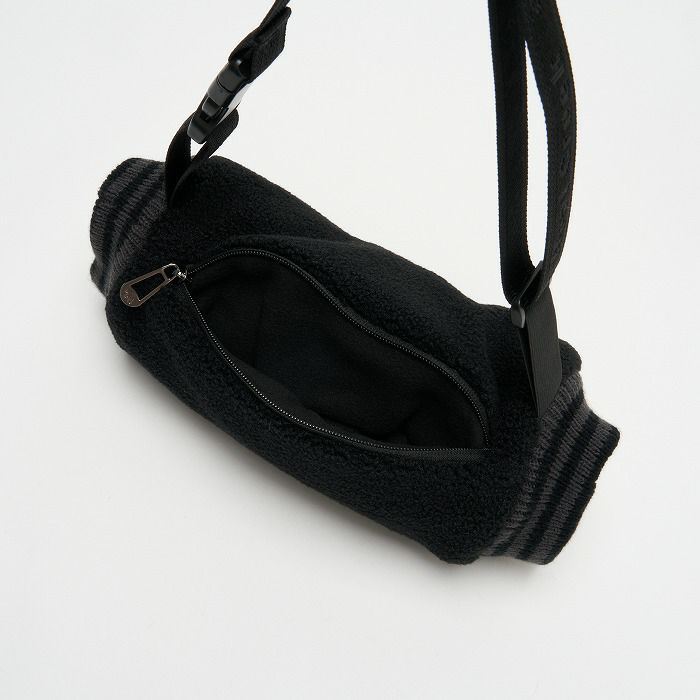 ヒールクリークのハンドウォーマー