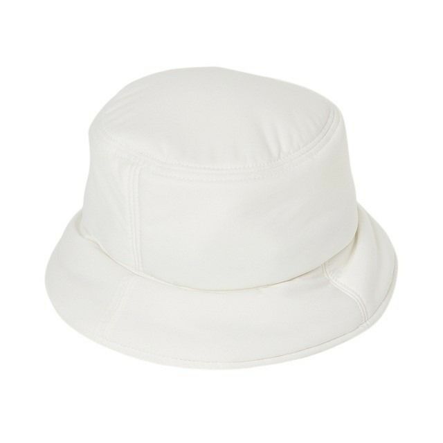 ヒールクリークのハット