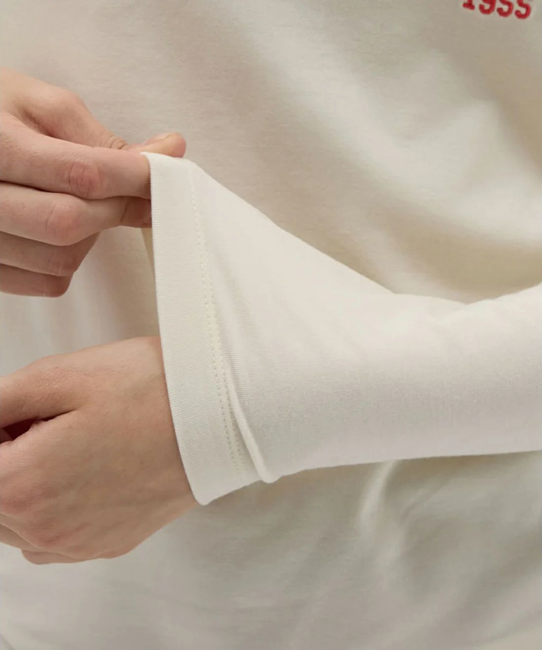 マンシングウエアのハイネックシャツ