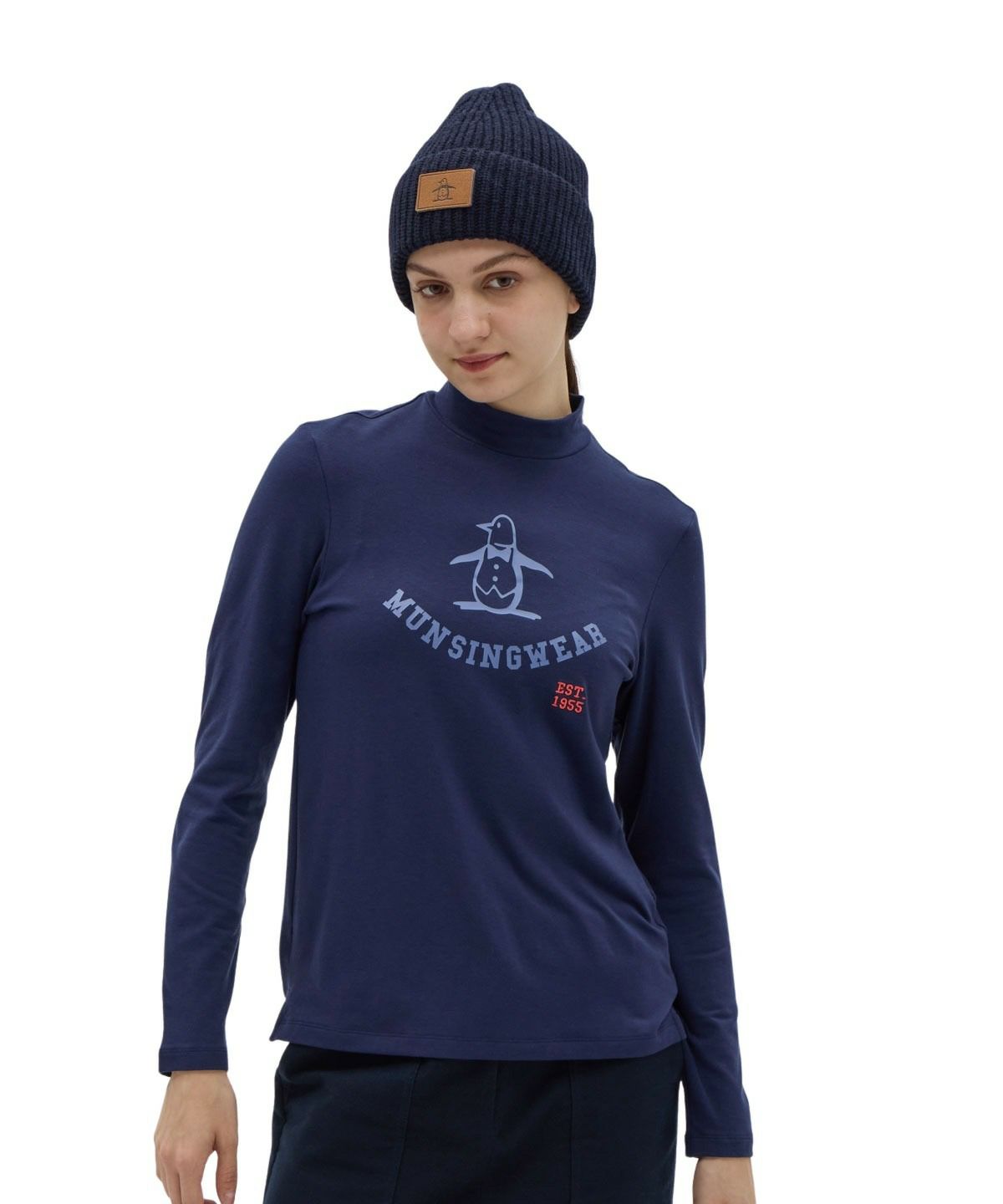 マンシングウエアのハイネックシャツ