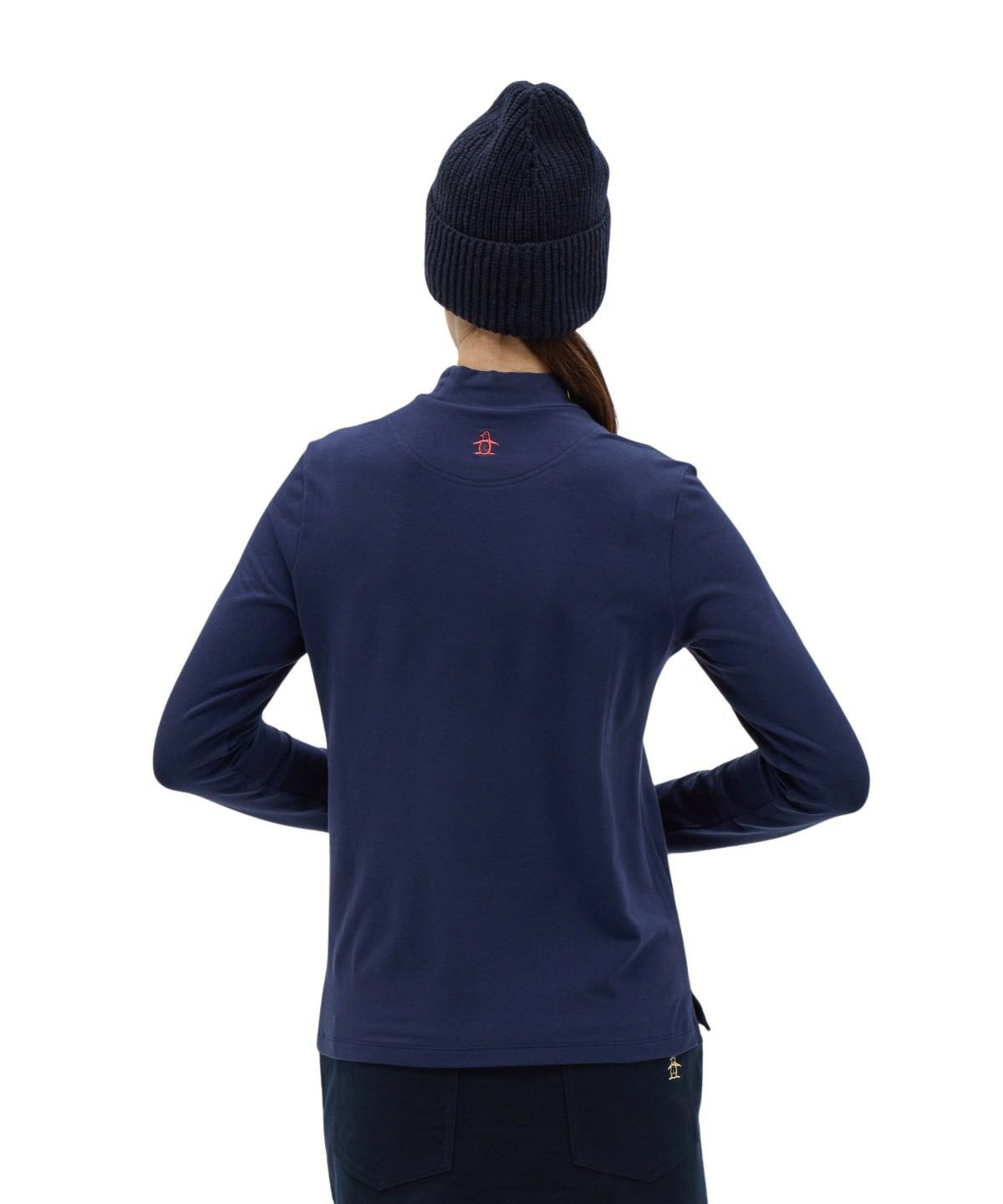 マンシングウエアのハイネックシャツ