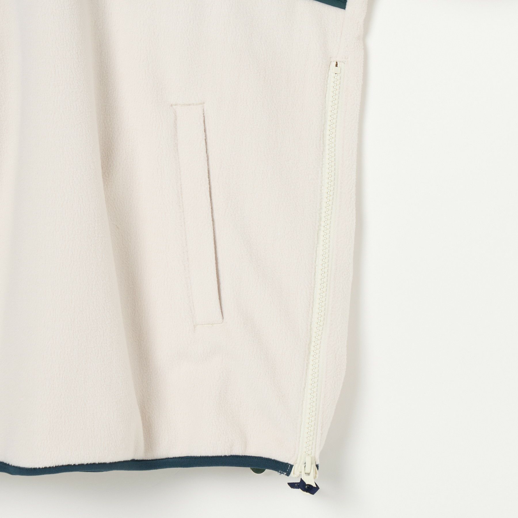 ロサーセンのブルゾン