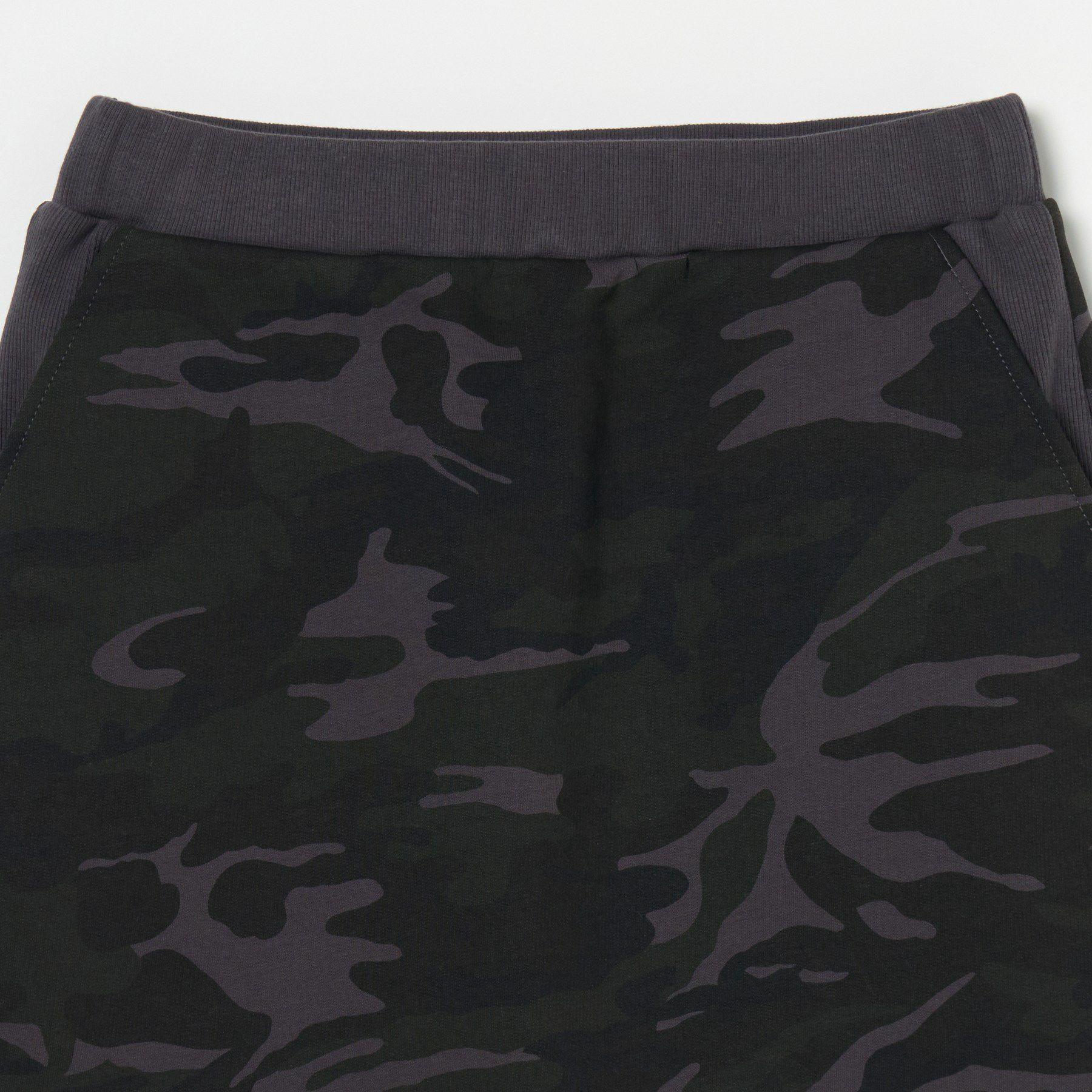 ロサーセンのスカート