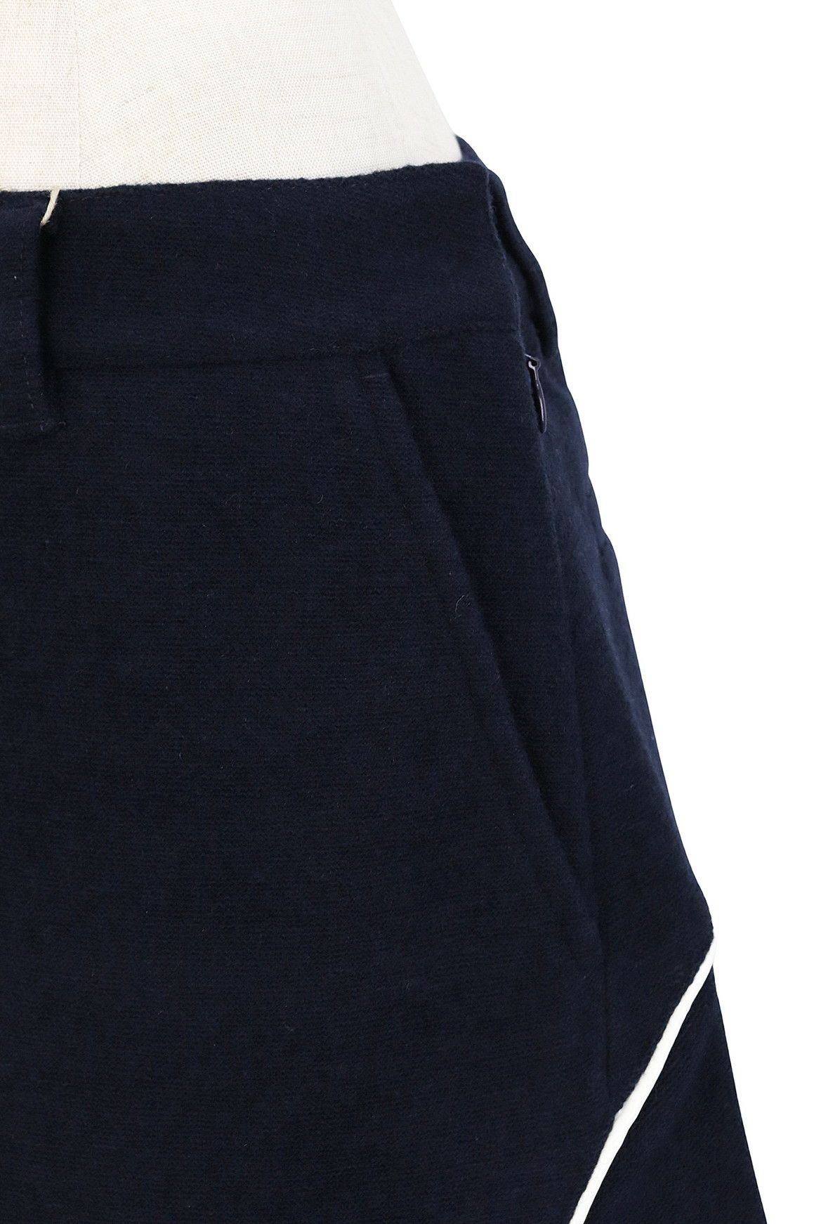 ロサーセンのスカート