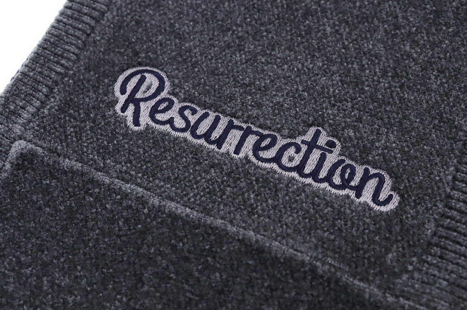 レザレクションのネックウォーマー