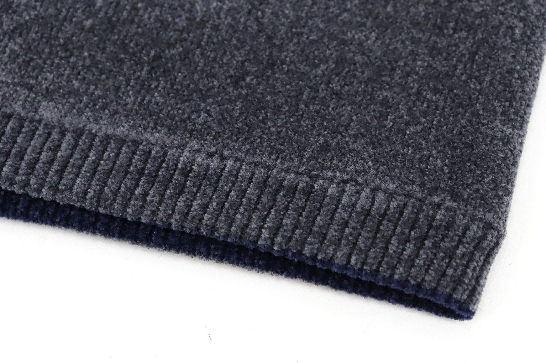 レザレクションのネックウォーマー