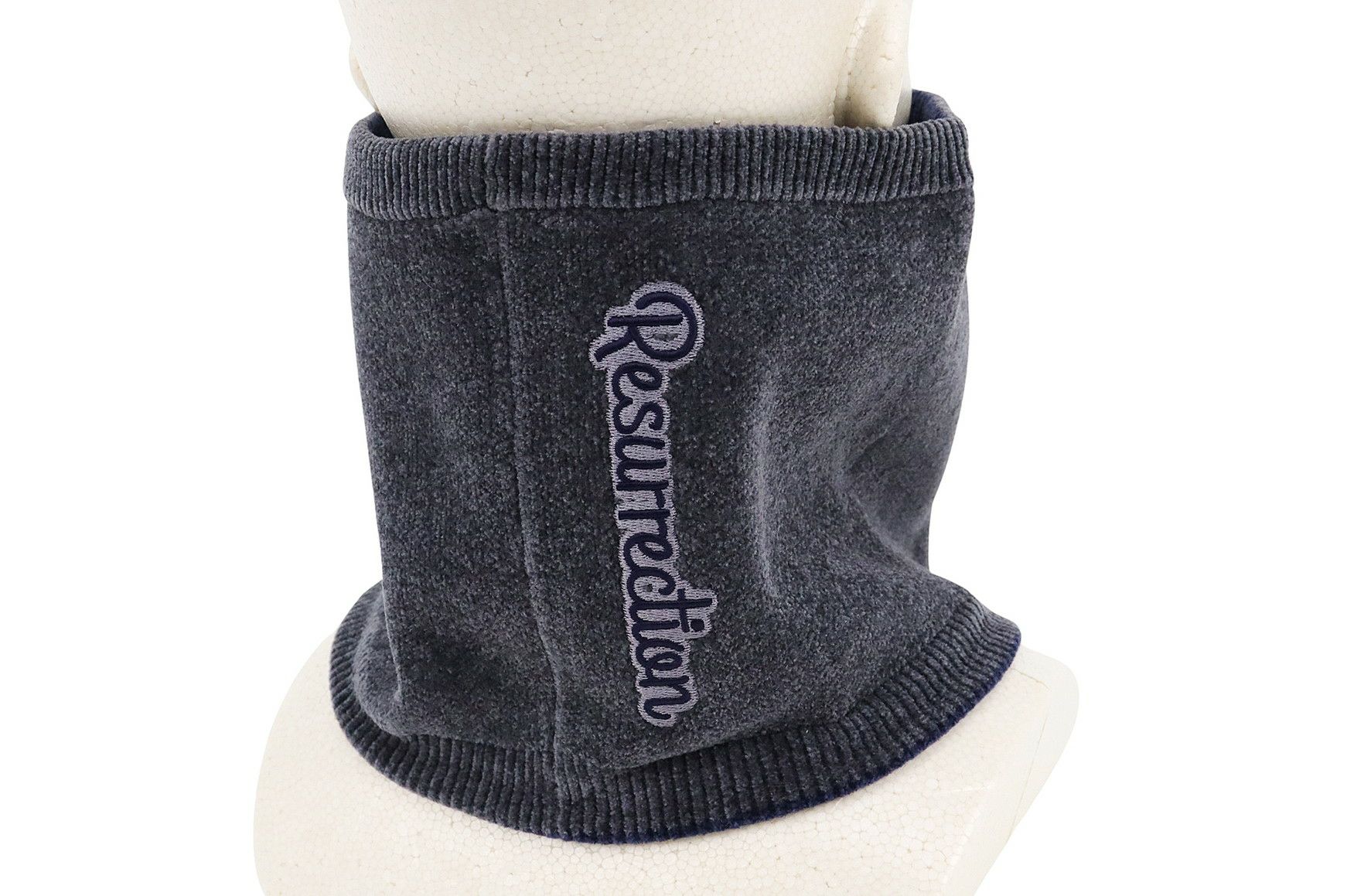 レザレクションのネックウォーマー