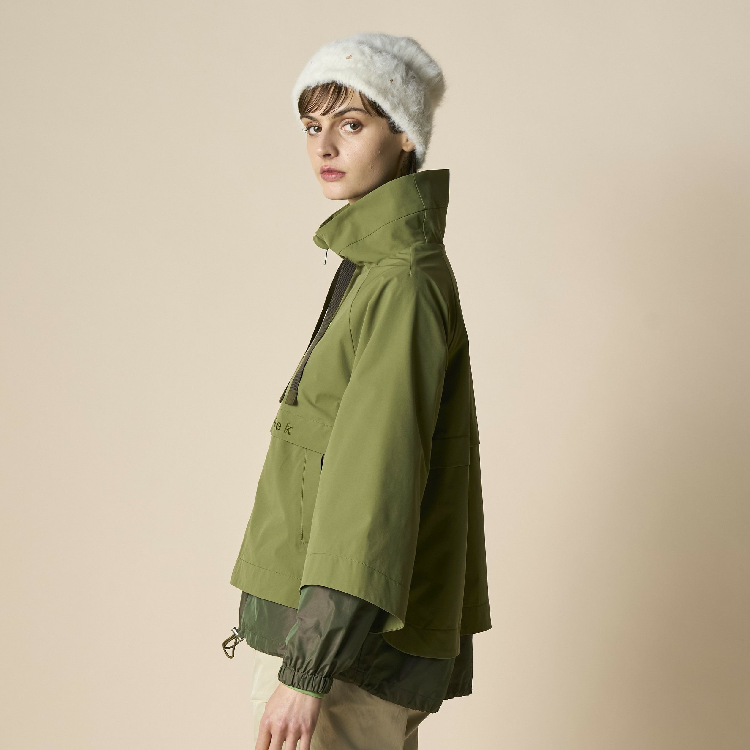 ヒールクリークのブルゾン