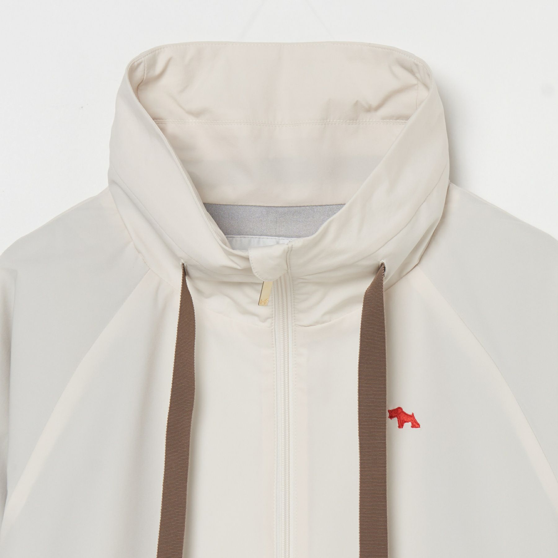 ヒールクリークのブルゾン