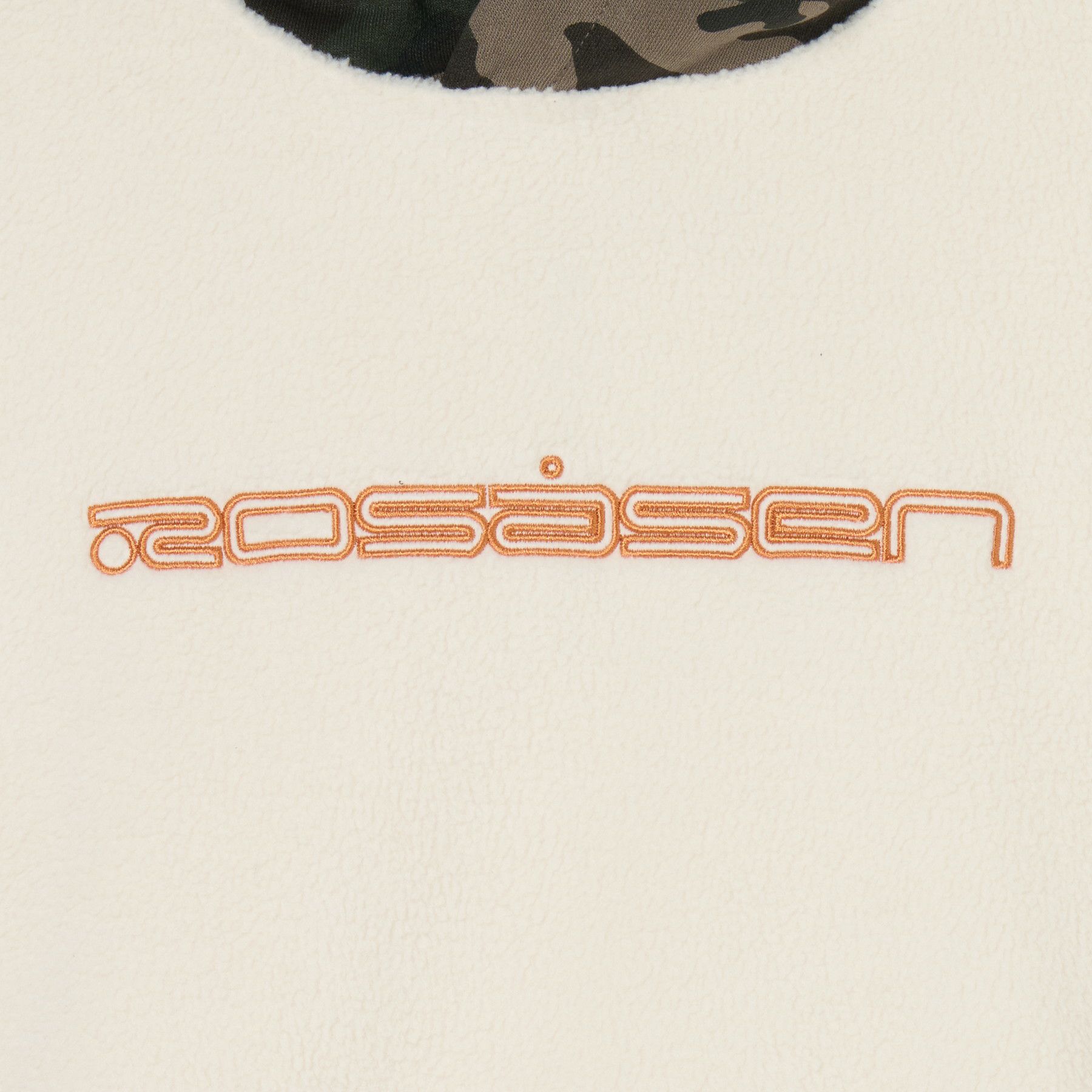 ロサーセンのパーカー