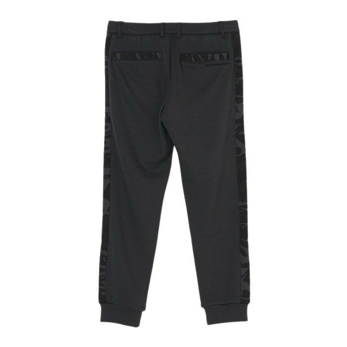 ロサーセンのパンツ