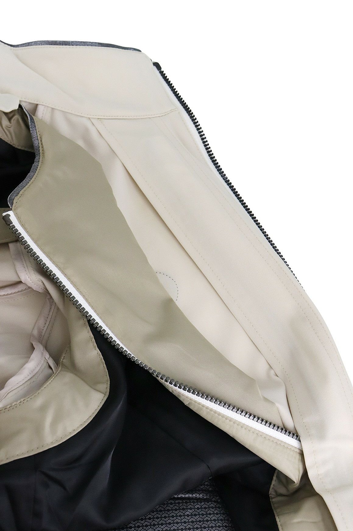 ランバンスポールのブルゾン