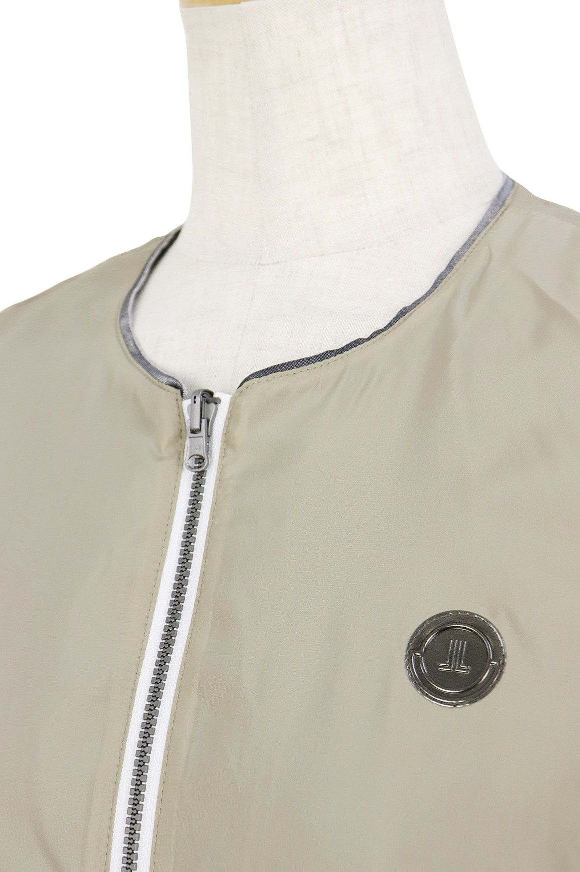 ランバンスポールのブルゾン