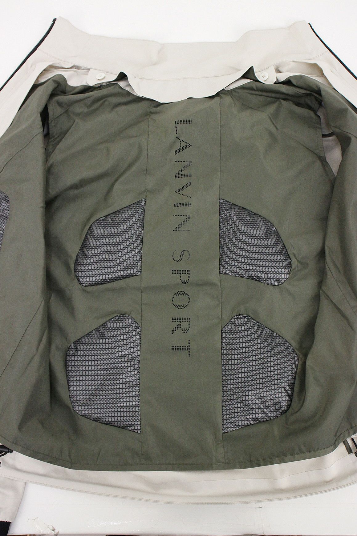 ランバンスポールのブルゾン