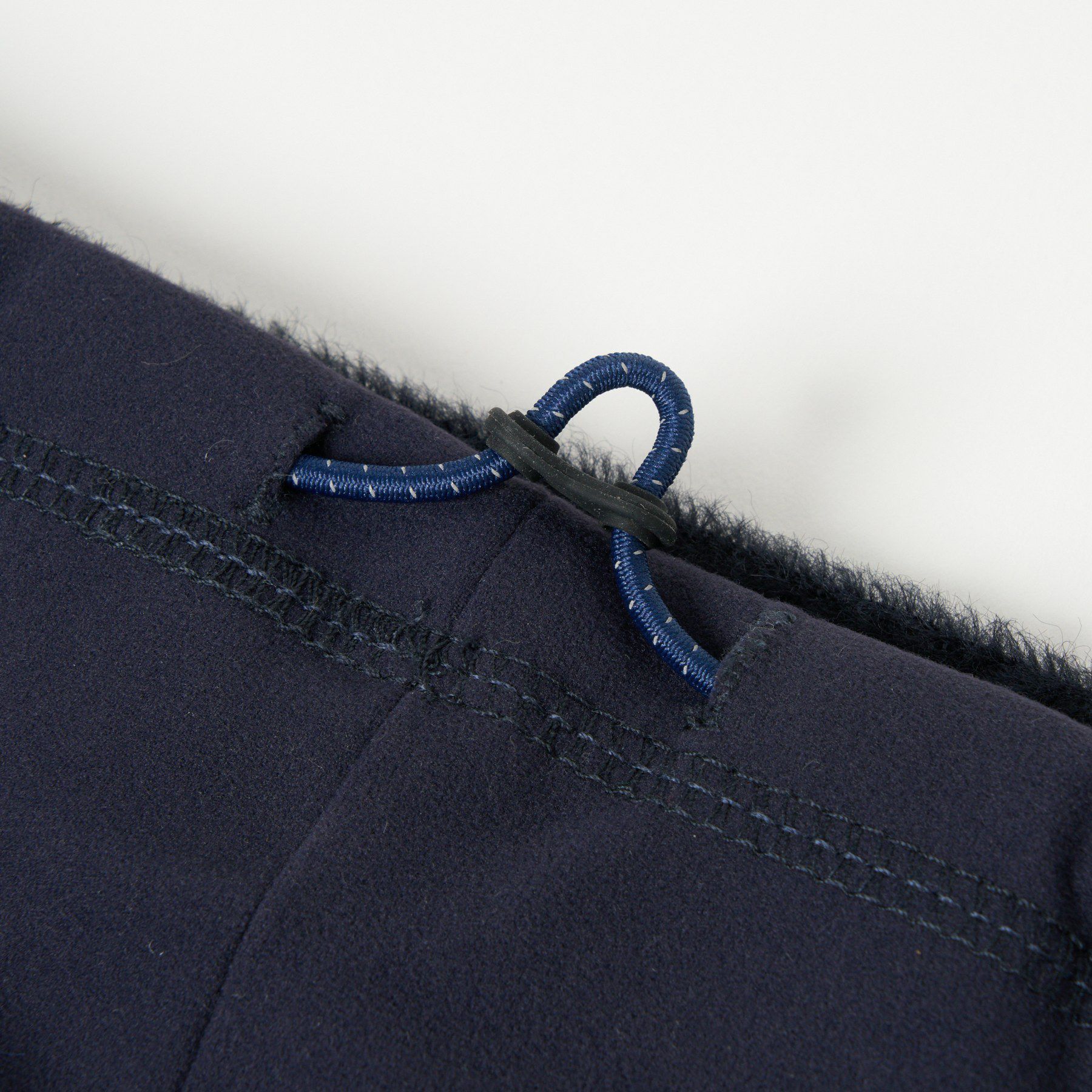 ロサーセンのネックウォーマー