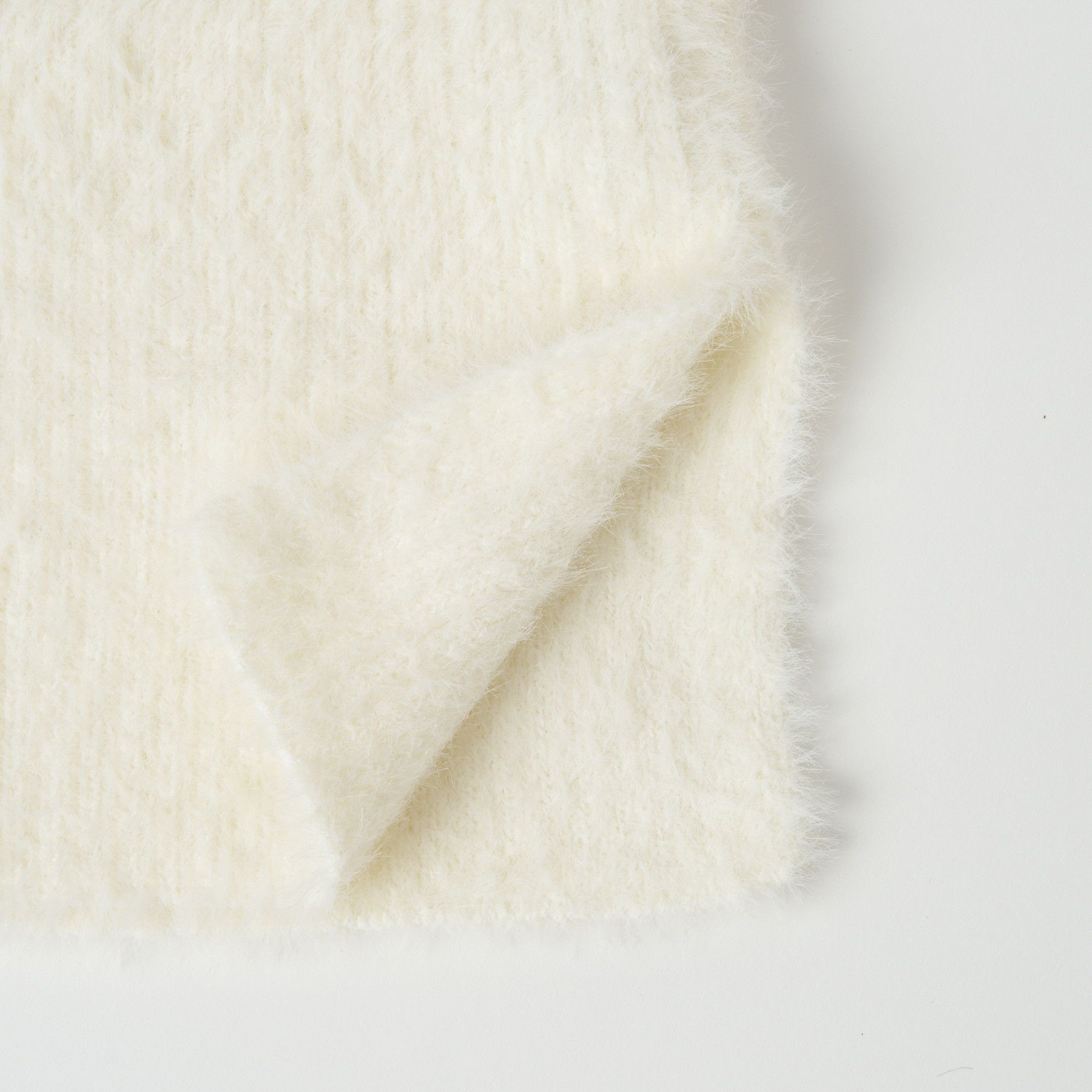 ロサーセンのネックウォーマー