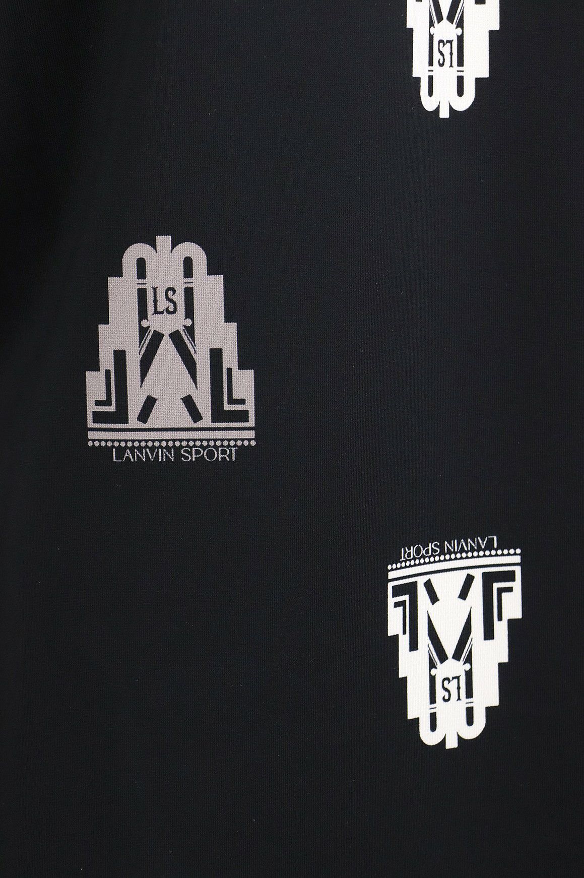 ランバンスポールのハイネックシャツ