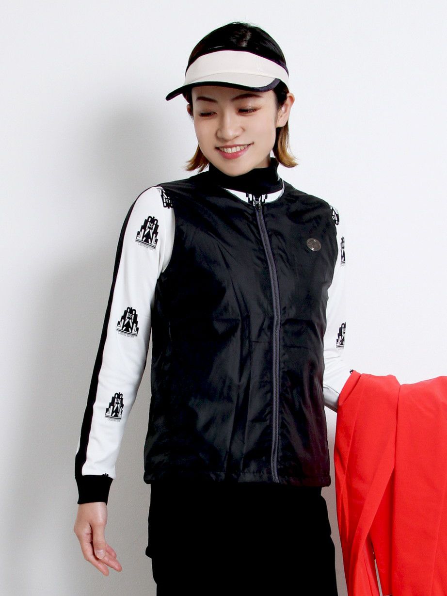 ランバンスポールのハイネックシャツ