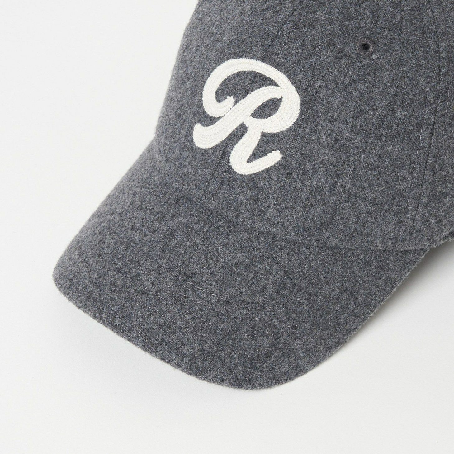 ロサーセンのキャップ