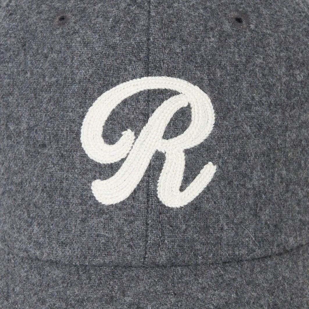 ロサーセンのキャップ