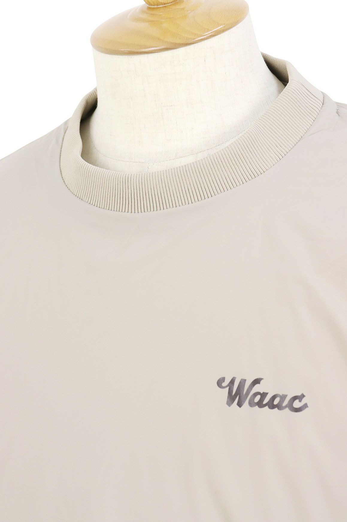 ワックのブルゾン