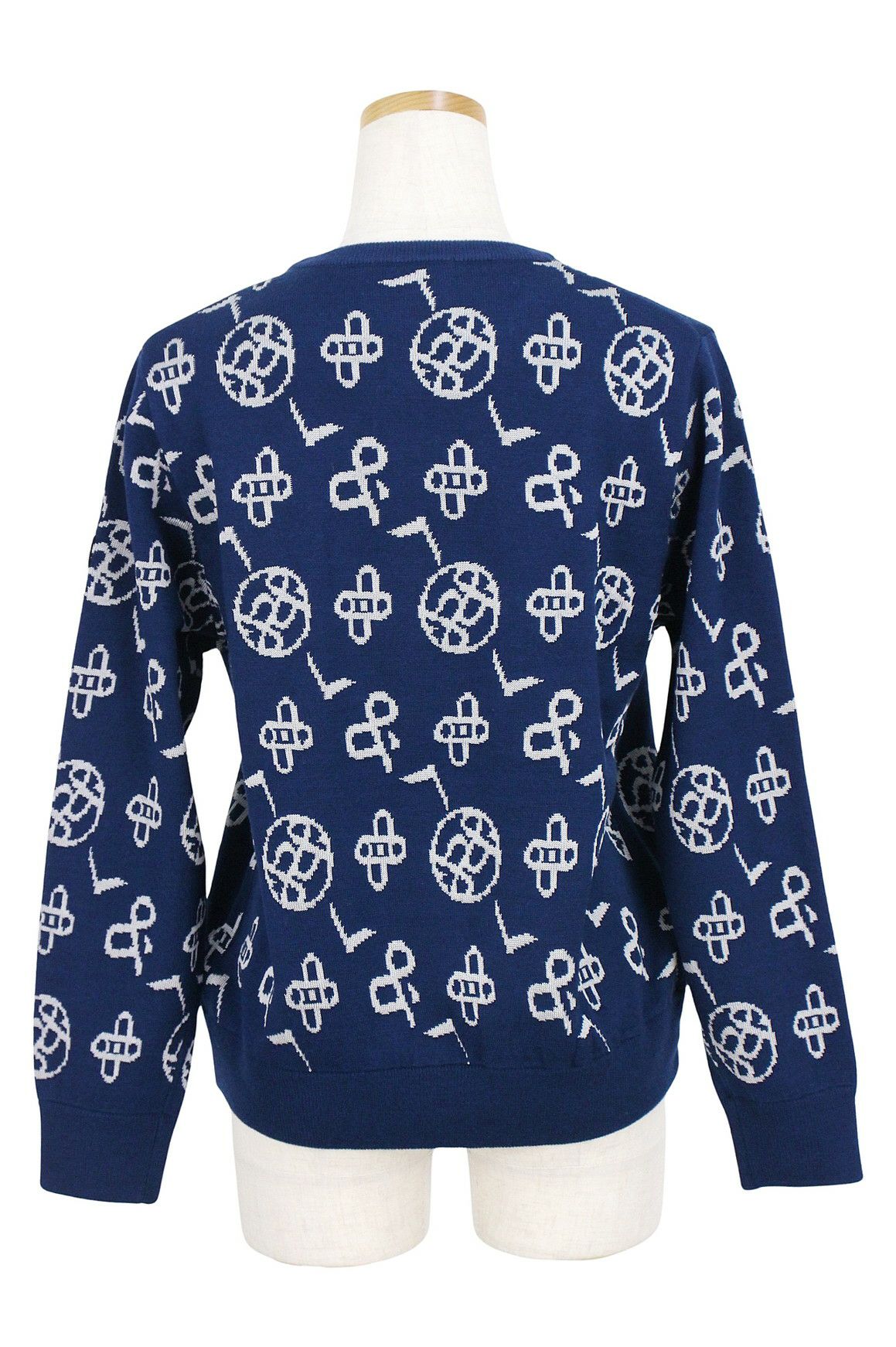 アンパスィのセーター