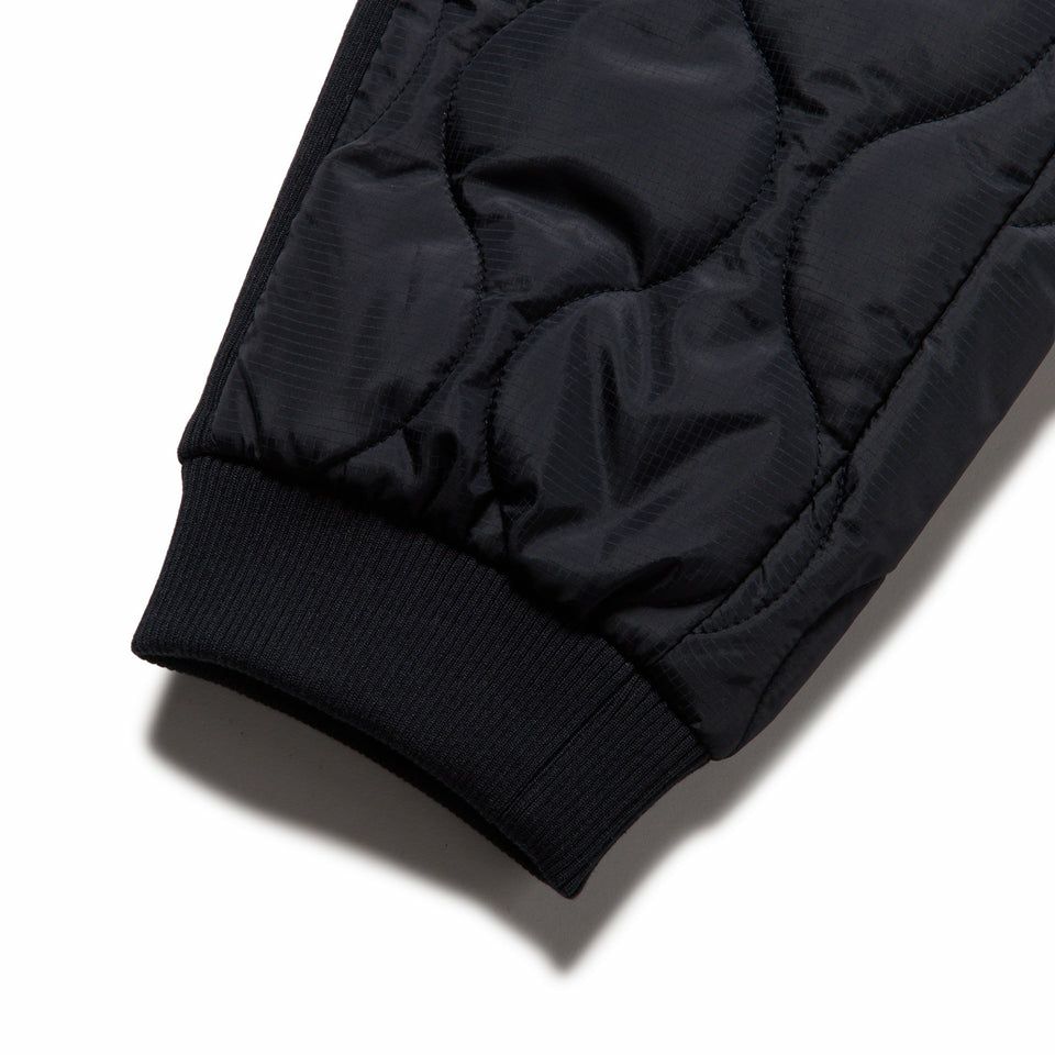 ニューエラのロングパンツ