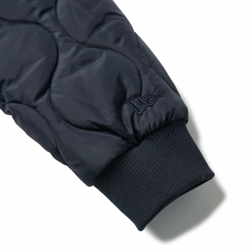 ニューエラのブルゾン