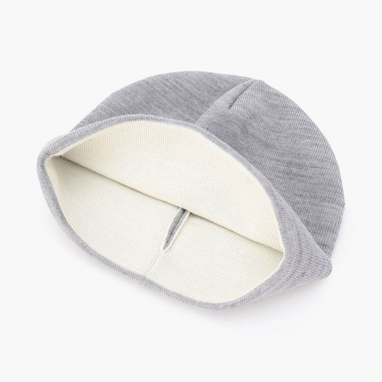 ブリーフィングゴルフのニット帽