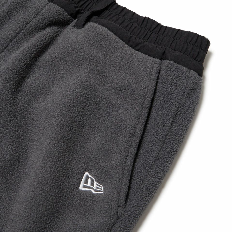 ニューエラのロングパンツ