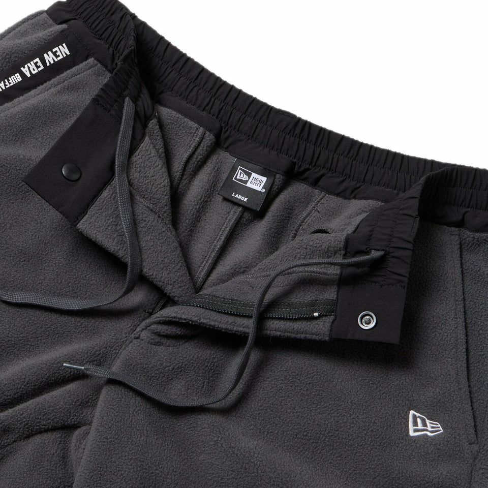 ニューエラのロングパンツ