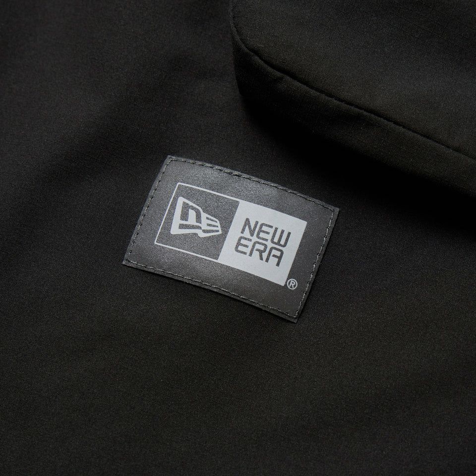 ニューエラのブルゾン