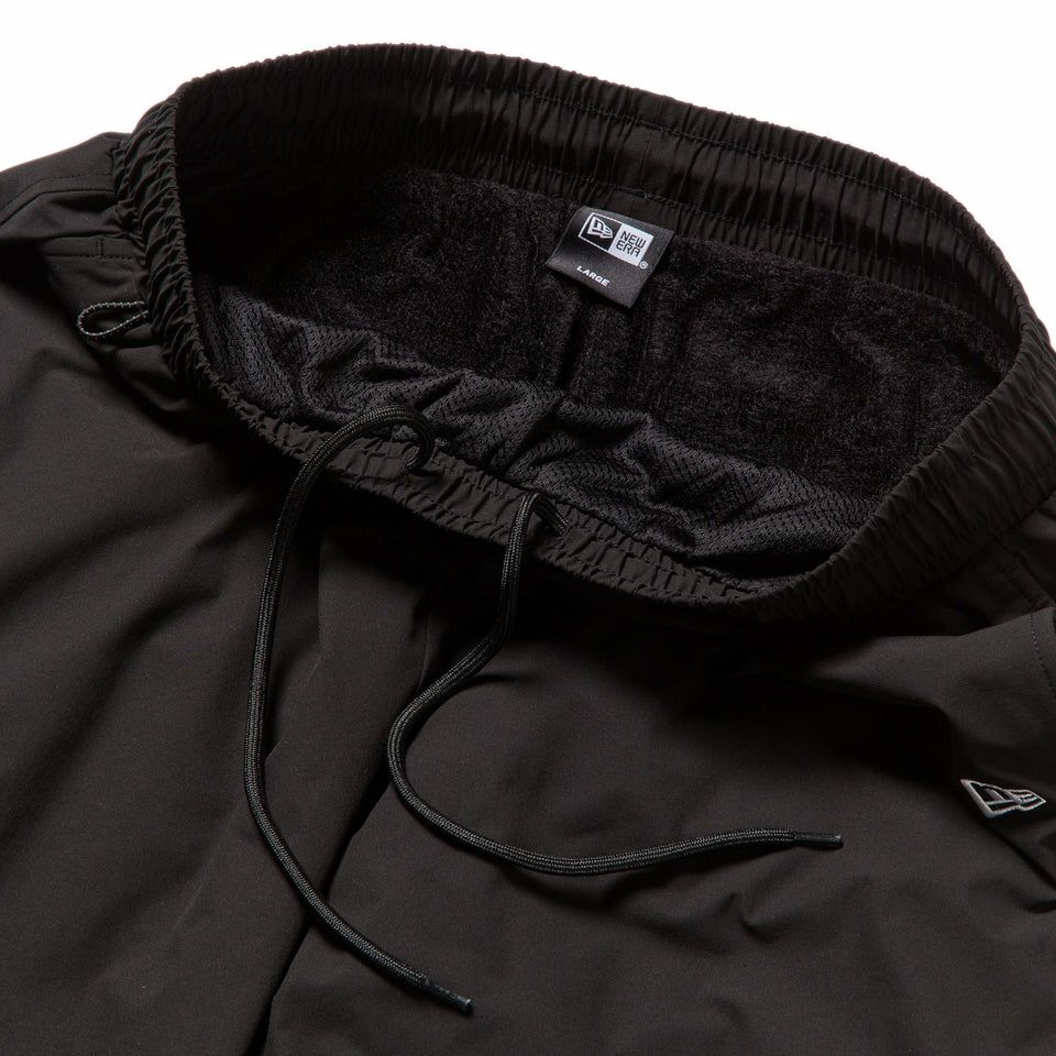 ニューエラのロングパンツ