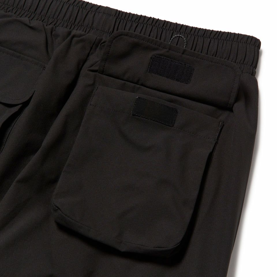 ニューエラのロングパンツ